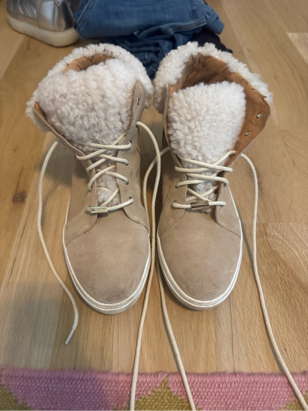 Donald J. Pliner Tan suede and Shearling-Lined Lace-Up Sneaker